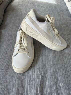 Puma Sneaker Off-White Platform Sneakers